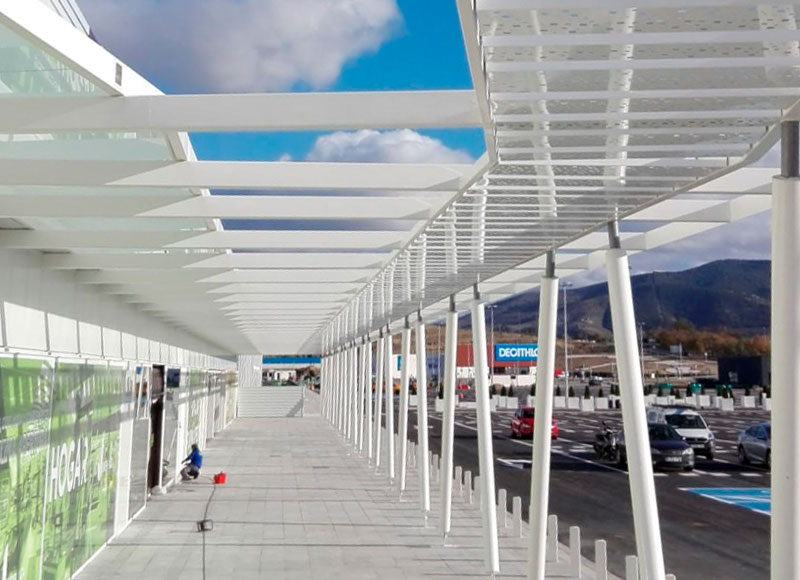TAS - Fachadas - Bandejas Arquitectónicas - Proyecto C.C. Jaén Plaza